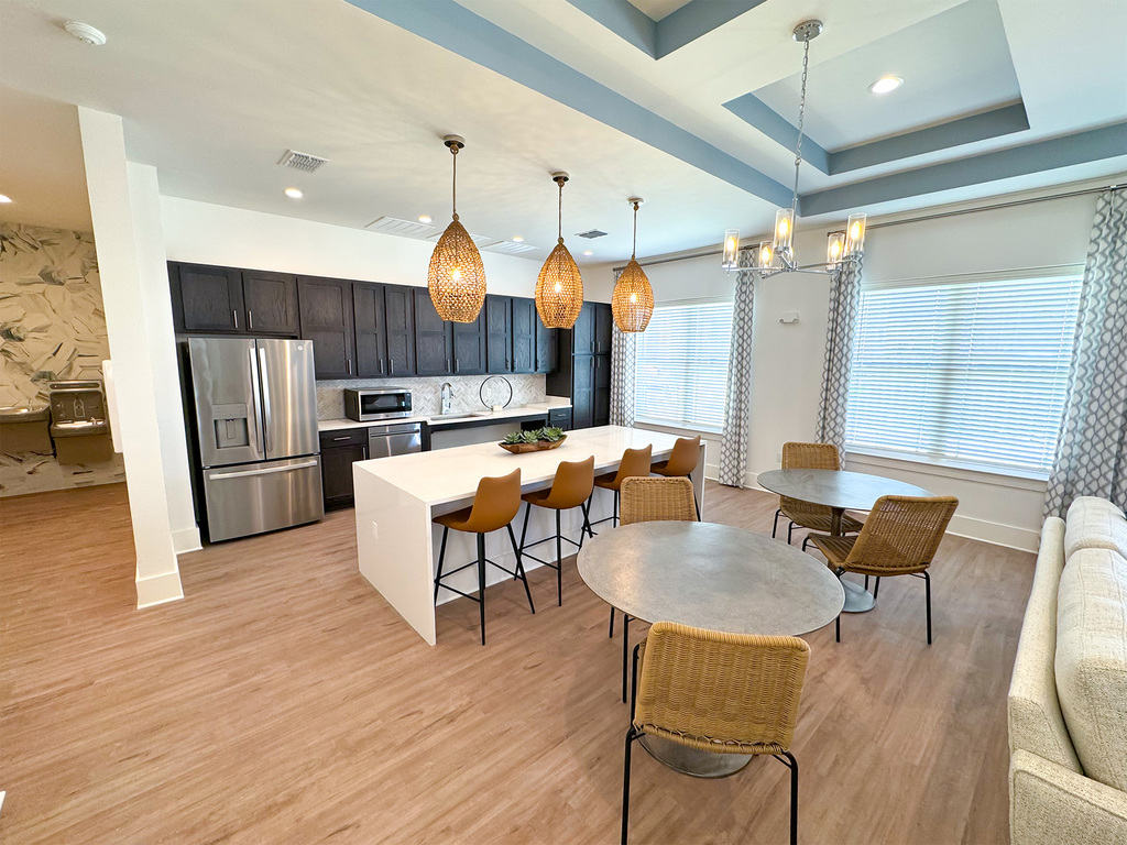 Apartment Panama City, FL | Fletcher Black | Location